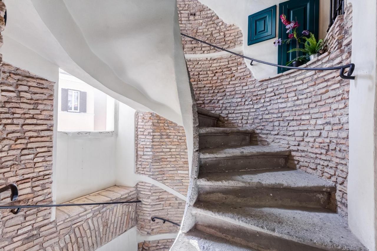 Campo Dei Fiori Royal Orchid Apartment Rome Bagian luar foto