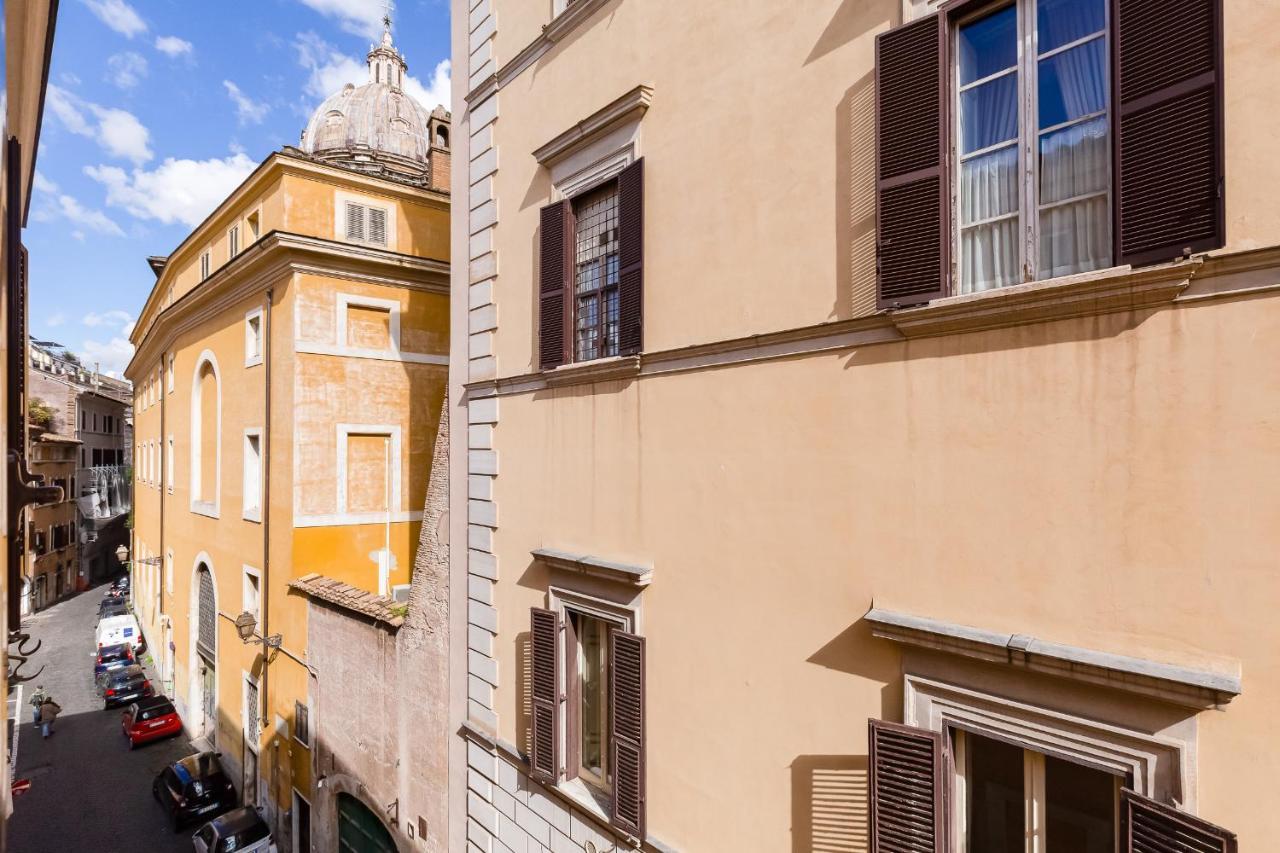Campo Dei Fiori Royal Orchid Apartment Rome Bagian luar foto
